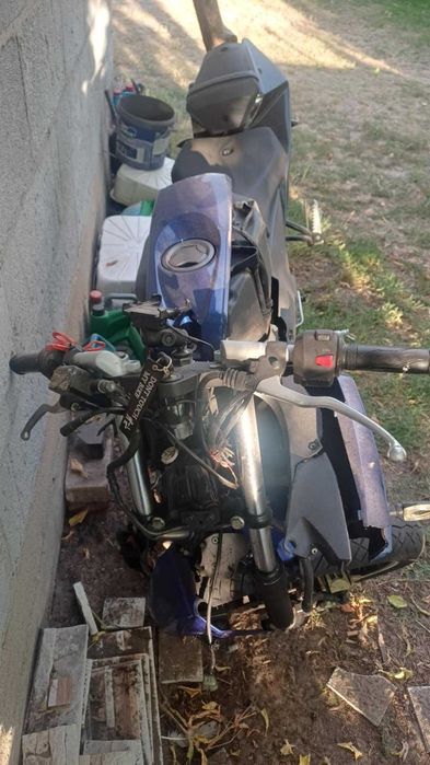 Sprzedam YAMAHA YZF-R125 z 2013 roku