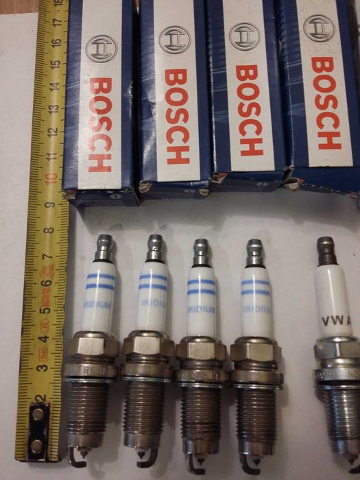 Свечи Bosch R6 Iridium оригинал б.у.