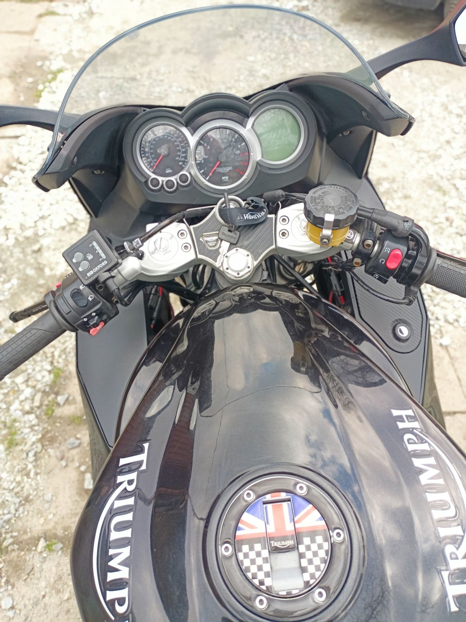 Triumph sprint ST 1050