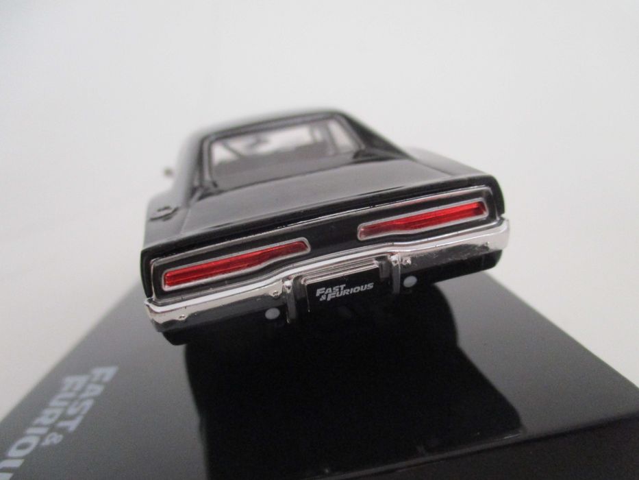 Miniatura Carro DODGE CHARGER RT 1969 - Escala1.43