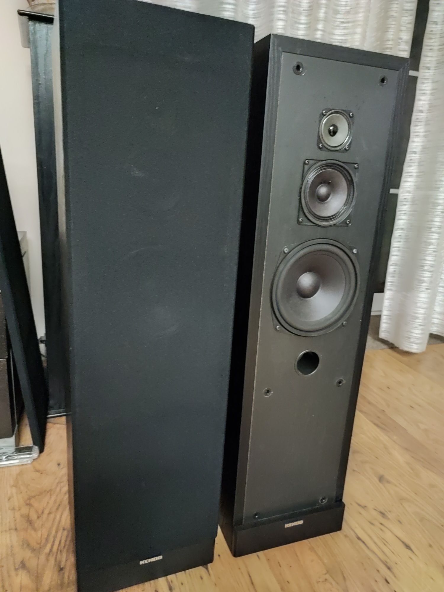 Kolumny głośniki  sprzęt audio