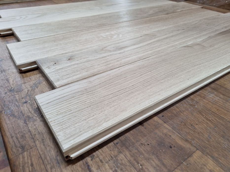 Масивна паркетна дошка Дуб ,,Елеганс"