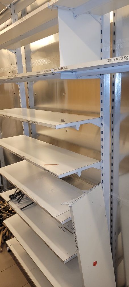 Regały modułowe półki wieszaki drążki