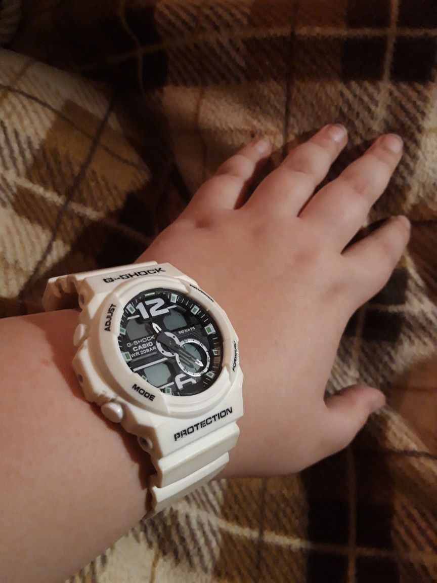 Casio G Shock GA-150 часы мужские наручные белые электронные касио