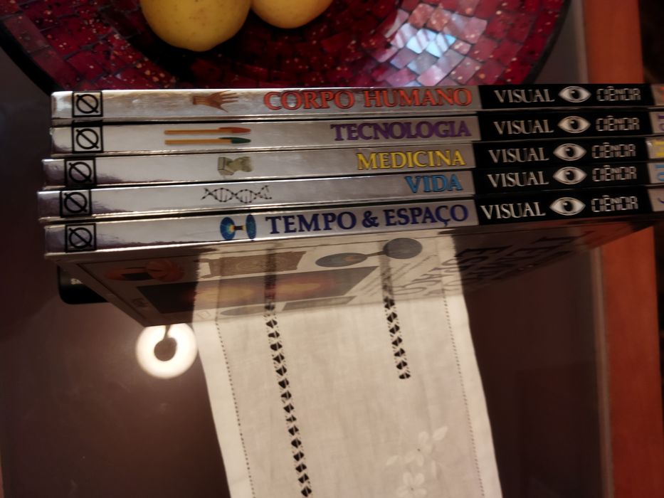 Vendo Vários  Livros De Grande Interesse