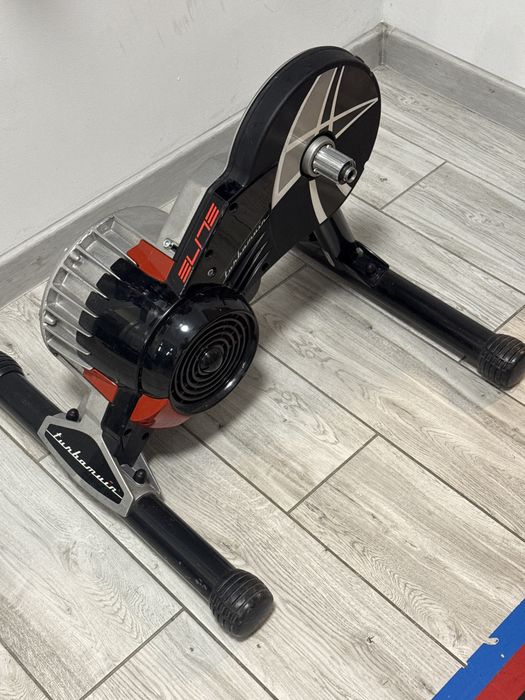 Trenażer Elite Turbomuin directdrive na kasetę