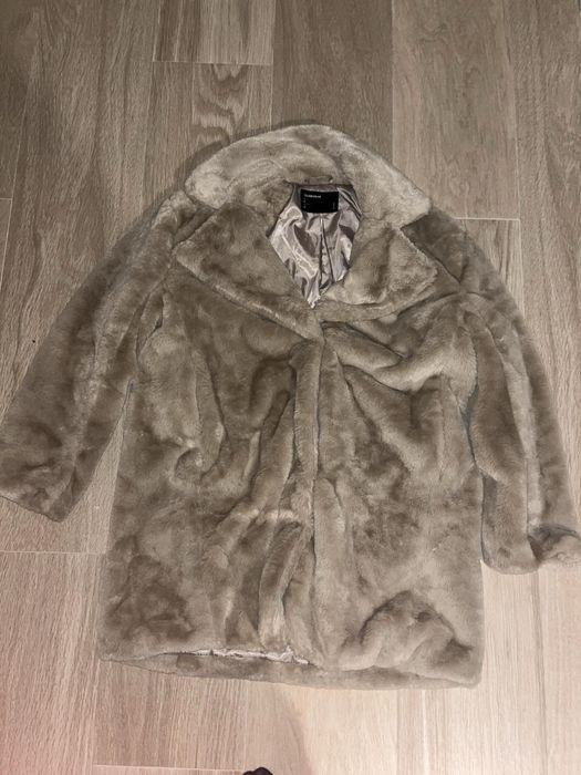 Casaco pelo bege