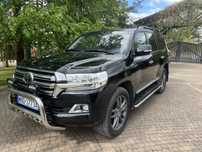 Toyota Land Cruiser 300  V8 4,6 Faktura Vat