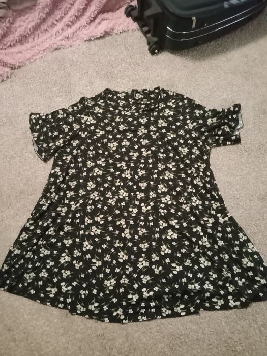 Продам тунику, 60 размер, очень лёгкая