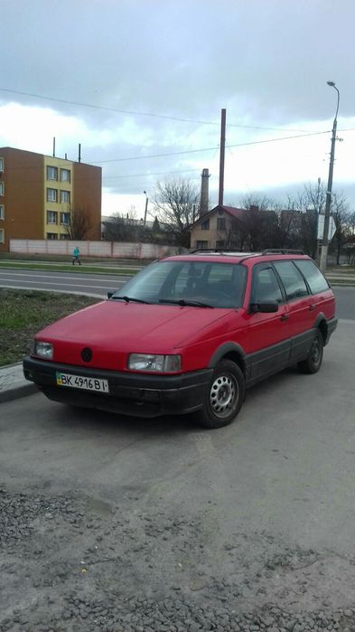 Фольксваген  Пассат  В-3