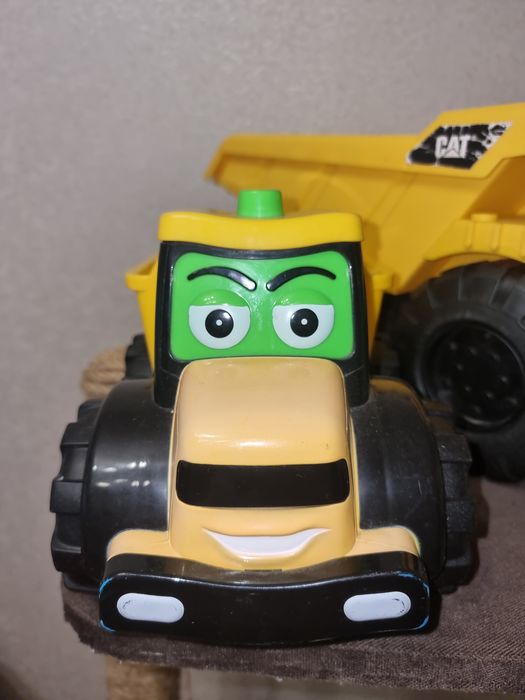 Самоскид, Cat, jcb, вантажівка