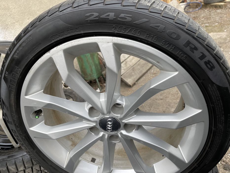 Диски  Audi A4 B9 R18 5 112 титани шини резина 245 40 18