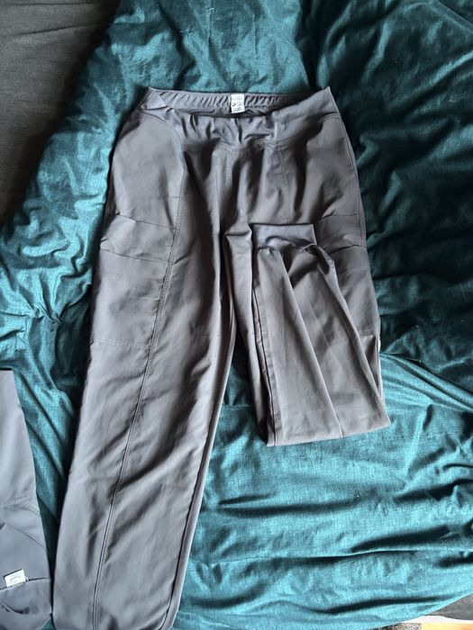 Scrubs - odzież medyczna