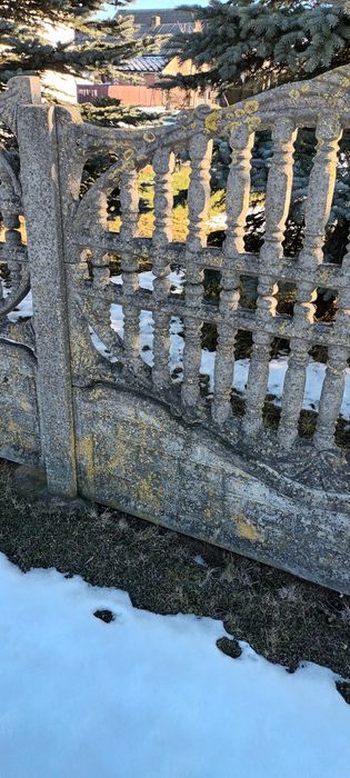 Płot betonowy używany