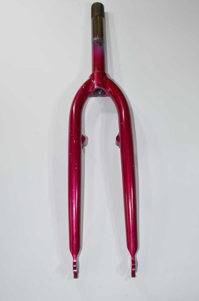 Widelec rowerowy mtb gwint 1 1/4" ! koło 26'' MINERVA piwoty alu stal