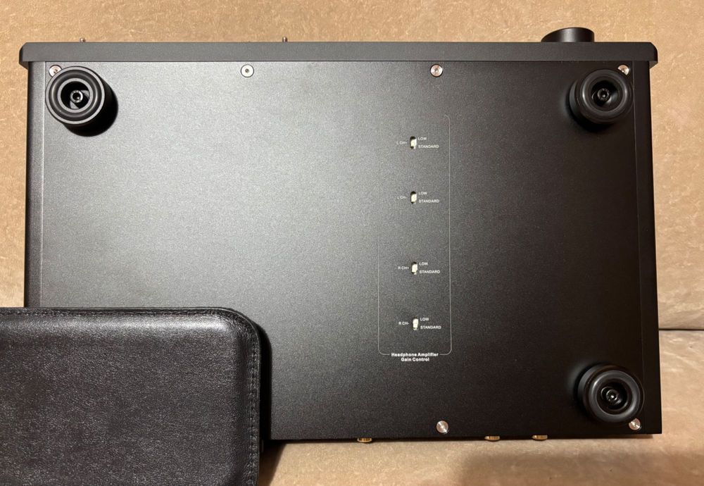 Wzmacniacz słuchawkowy z DAC Questyle CMA Fifteen