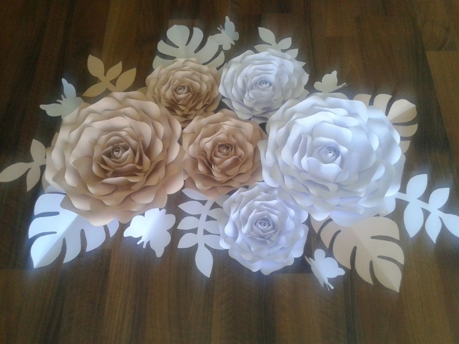 Kwiaty Chanel z papieru