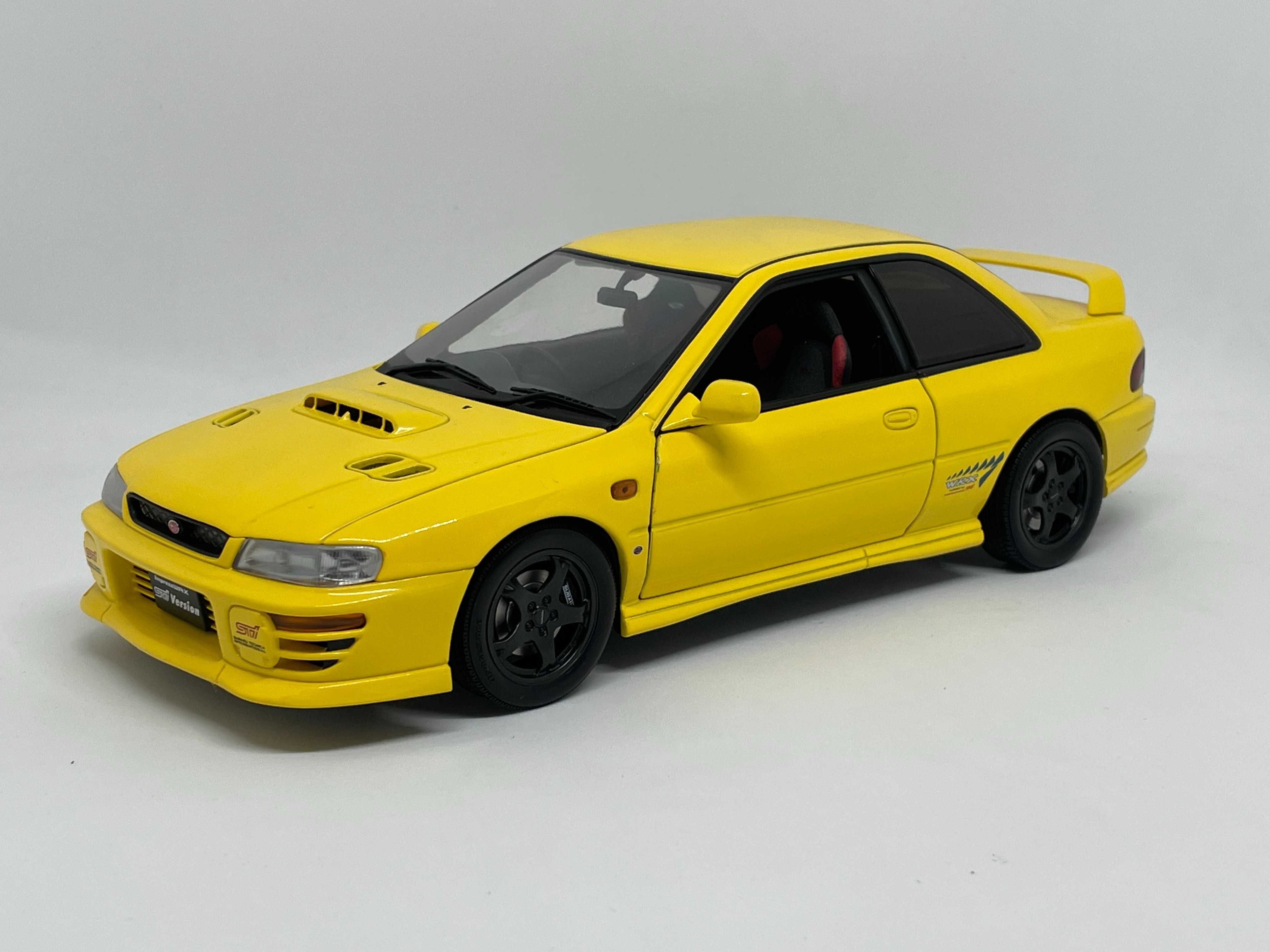 Модели авто 1/18 Kyosho Autoart Norev