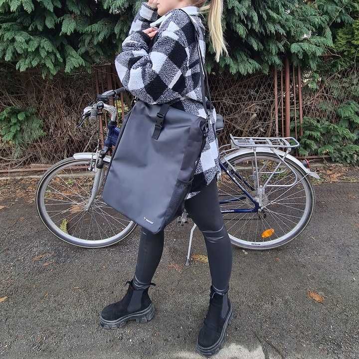 NOWA sakwa Tobra bagażowa rowerowa 15L wodoodporna na bagażnik tylny