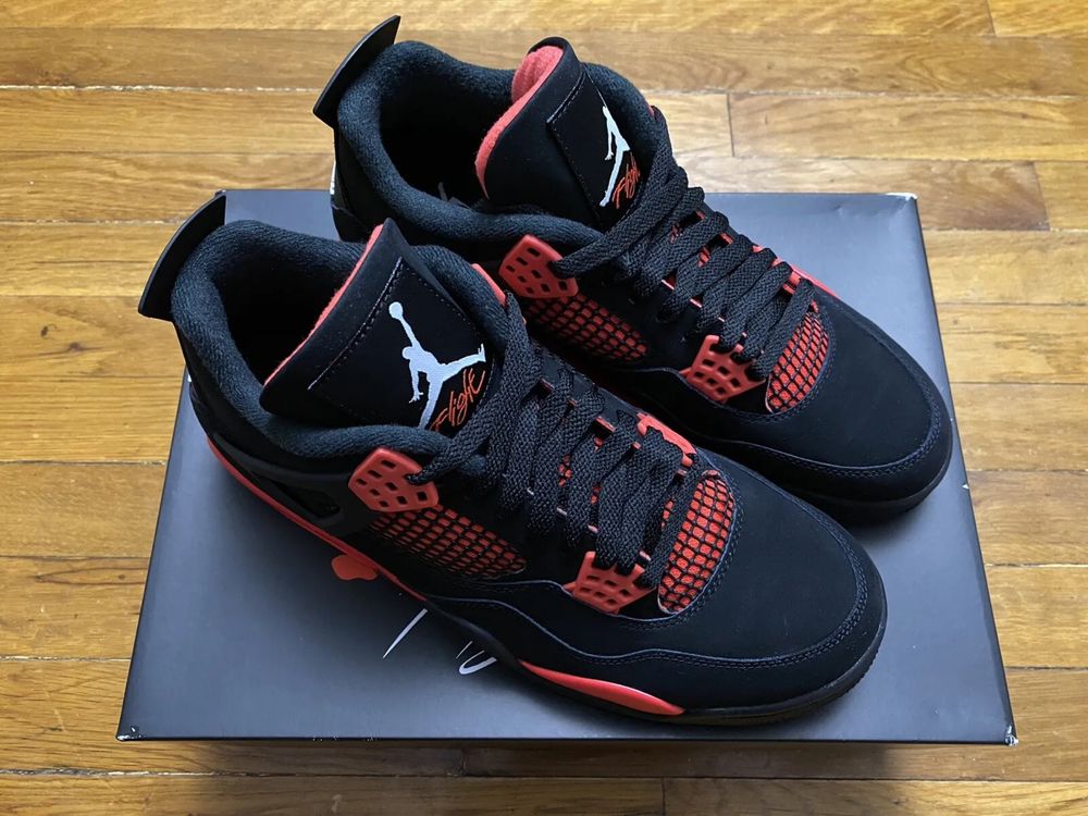 Jordan 4 Retro Red Thunder