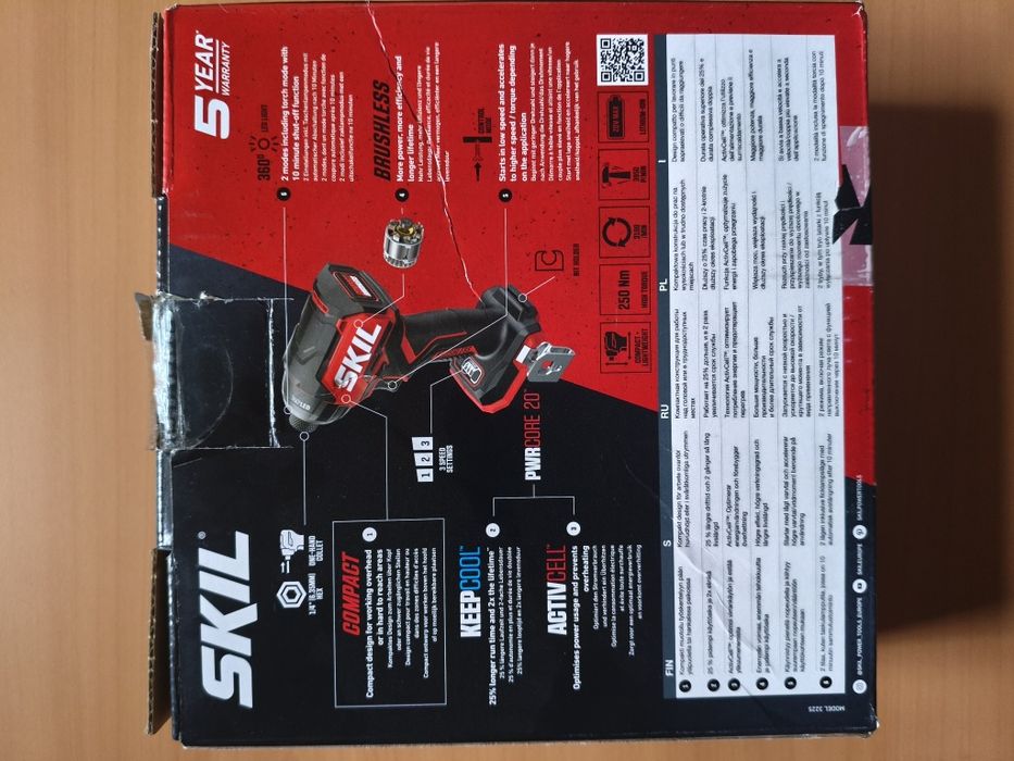 Безщітковий акумуляторний ударний гвинтоверт 20 В, 250 Нм,  SKIL3225