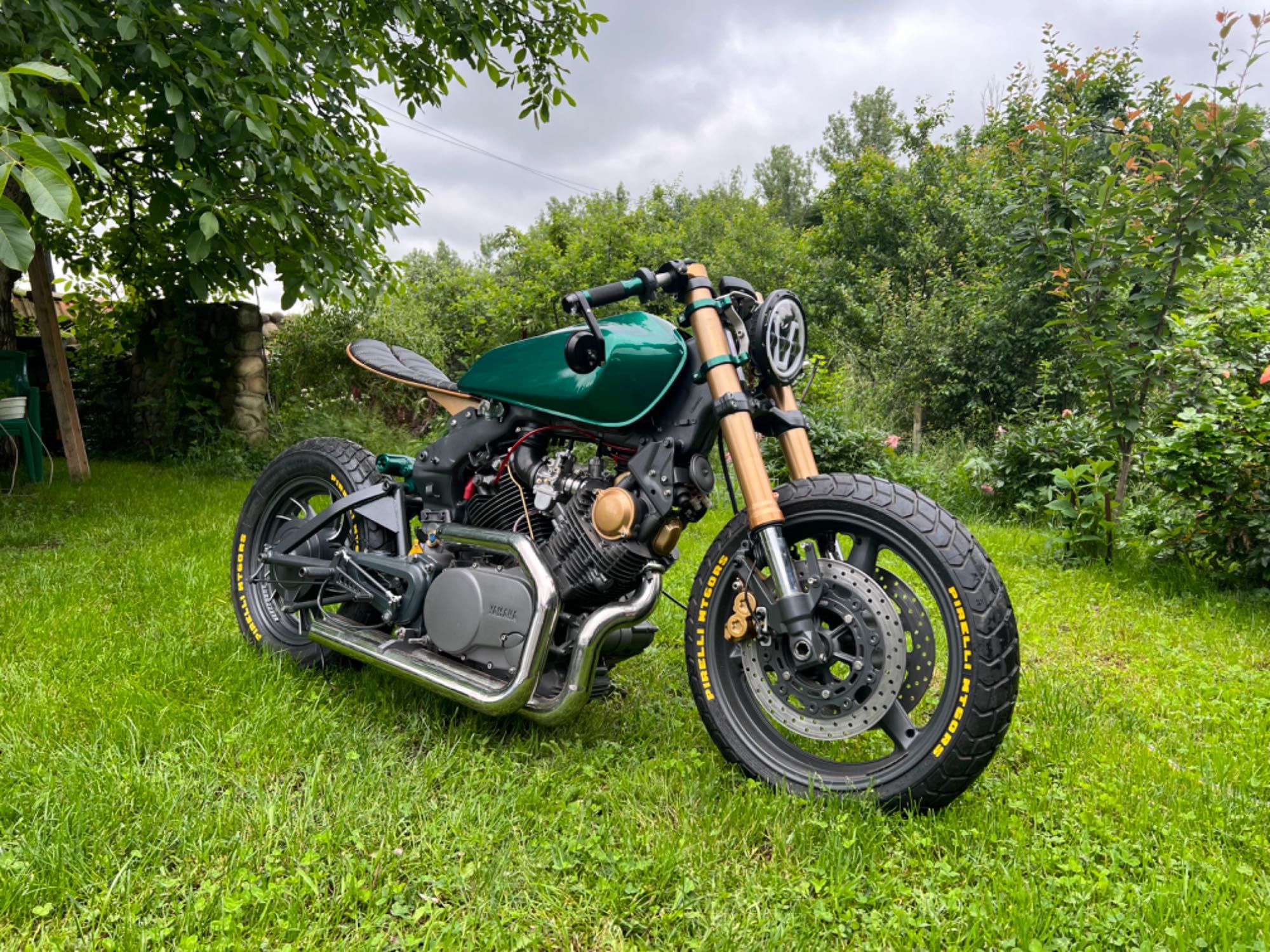 Yamaha xv750/Virago cafe racer