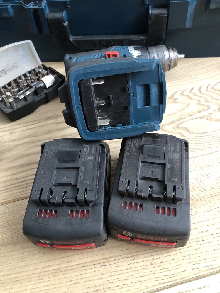 Безщітковий Акум.шуруповерт Bosch GSR 18V-EC