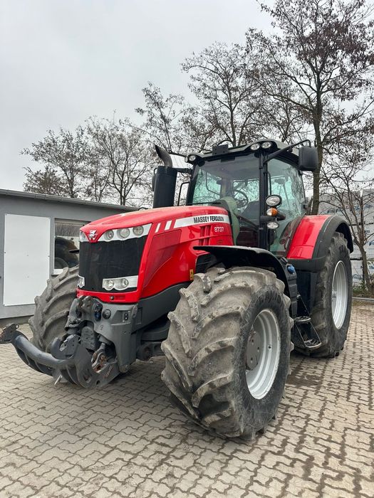 Massey Ferguson 8737  Massey Ferguson MF 8737 Exclusive