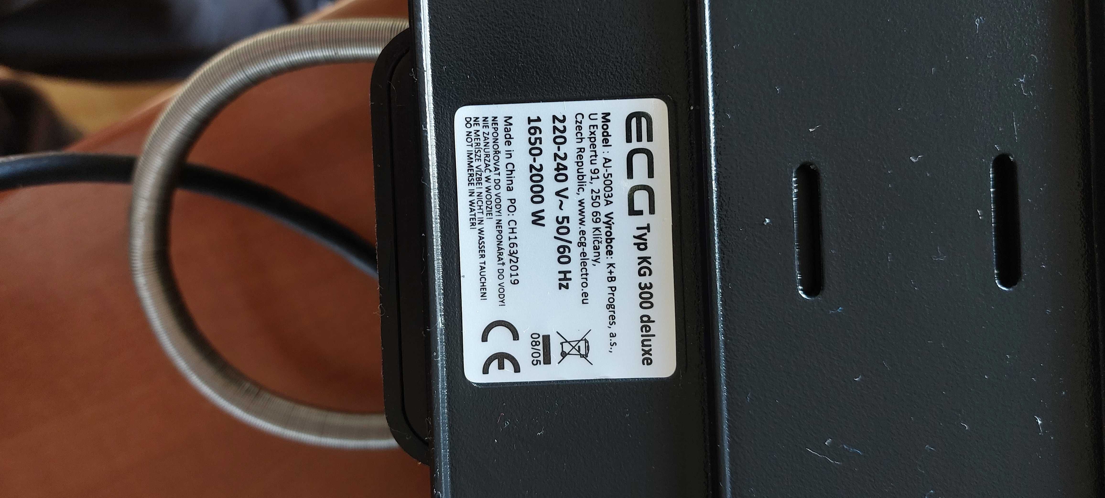Grill elektryczny kontaktowy ECG KG300 Deluxe