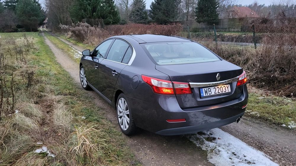 Renault Latitude Initiale Paris najbogatsza wersja, stan nienaganny, pilnie sprzedam