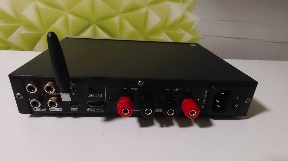 Wzmacniacz audio SMSL AO300