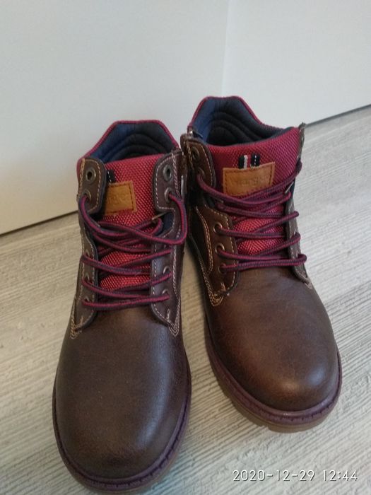 Buty Wrangler r 33 nowe! trapery