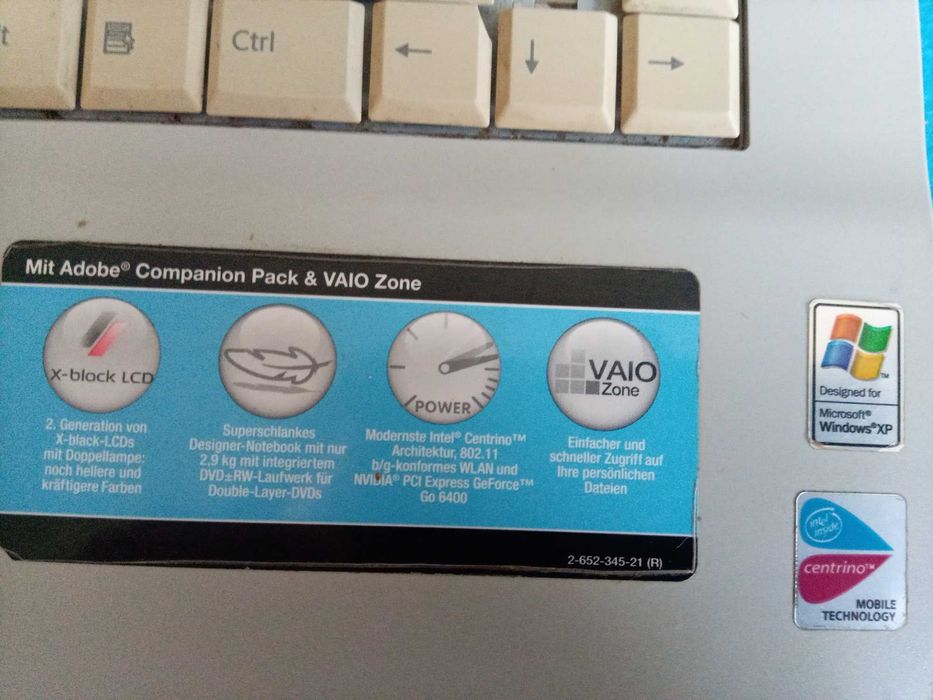 рабочий ноутбук Sony Vaio с процессором Intel (металлический корпус)