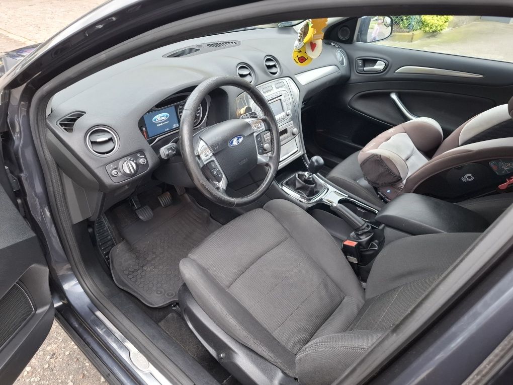 Ford mondeo mk4 kombi