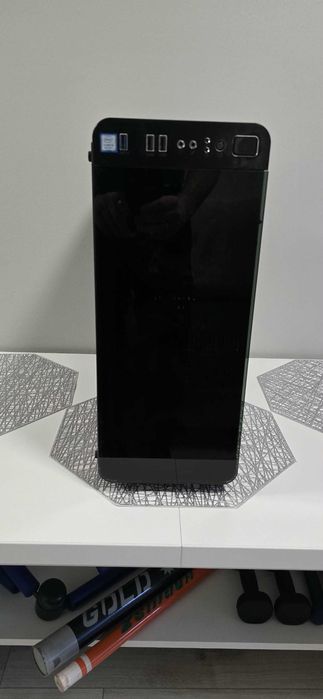 Komputer PC gamingowy