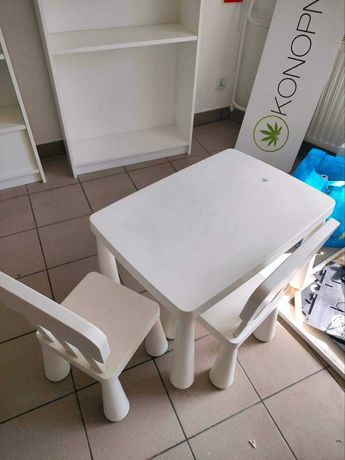 Stolik i 2 krzesła dziecięce białe Ikea