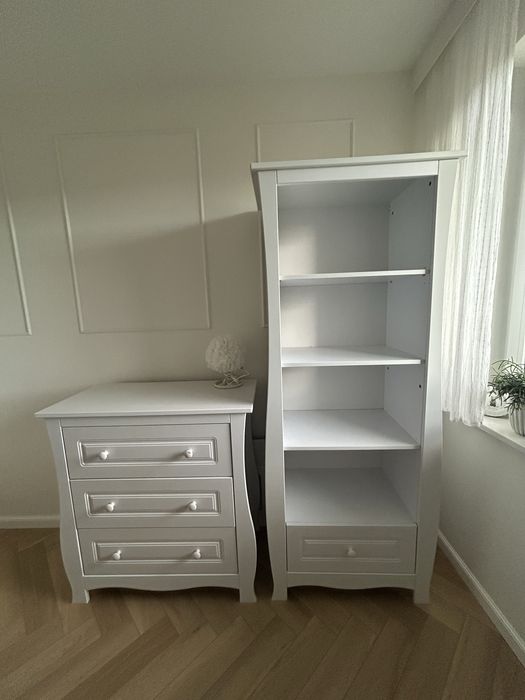 Meble dziecięce Regał + komoda