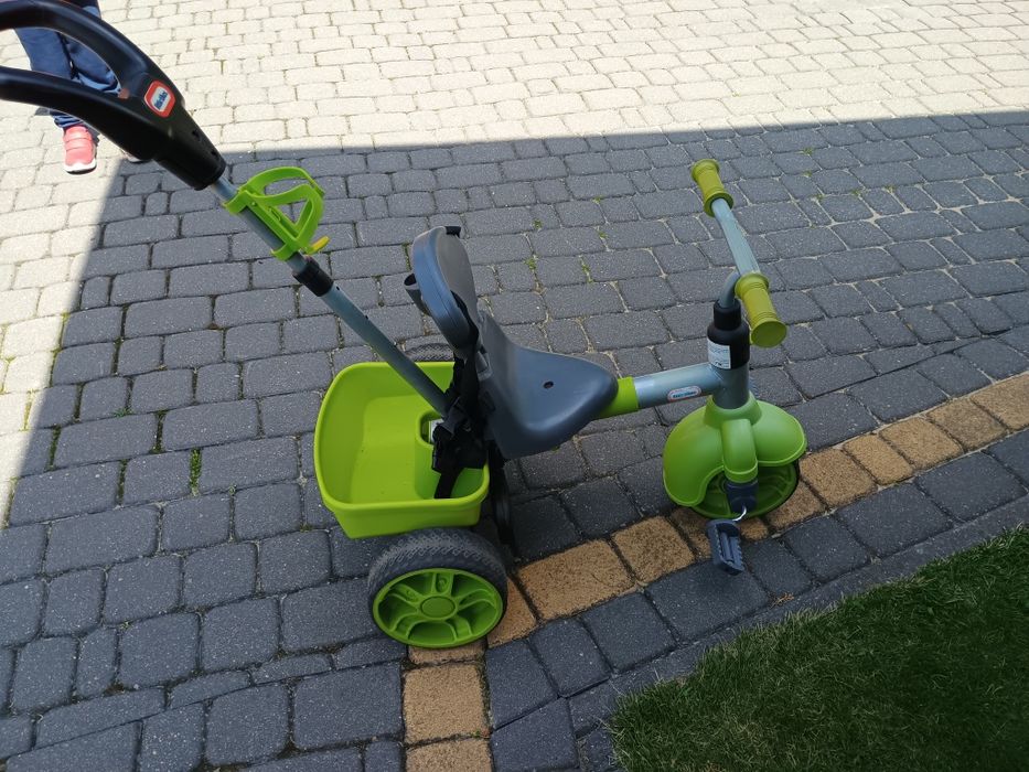 Rowerek trójkołowy little tikes