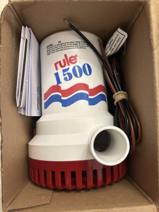 Pompa zezowa Rule 1500