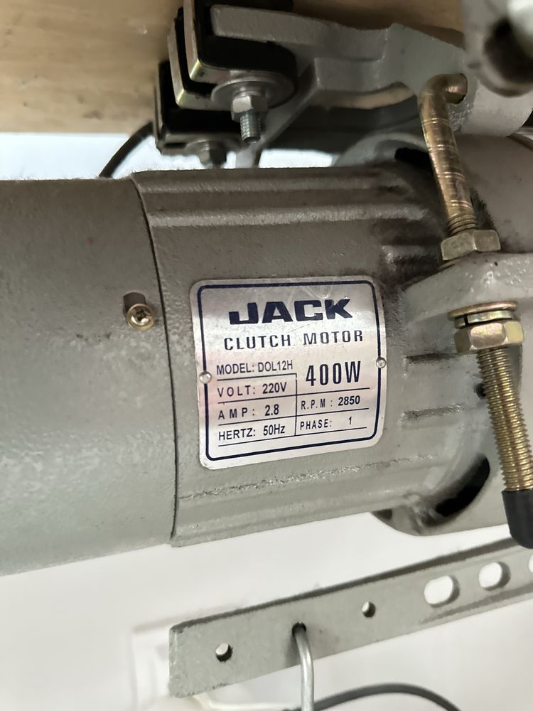 Промислова швейна машинка JACK “K jk-8900”