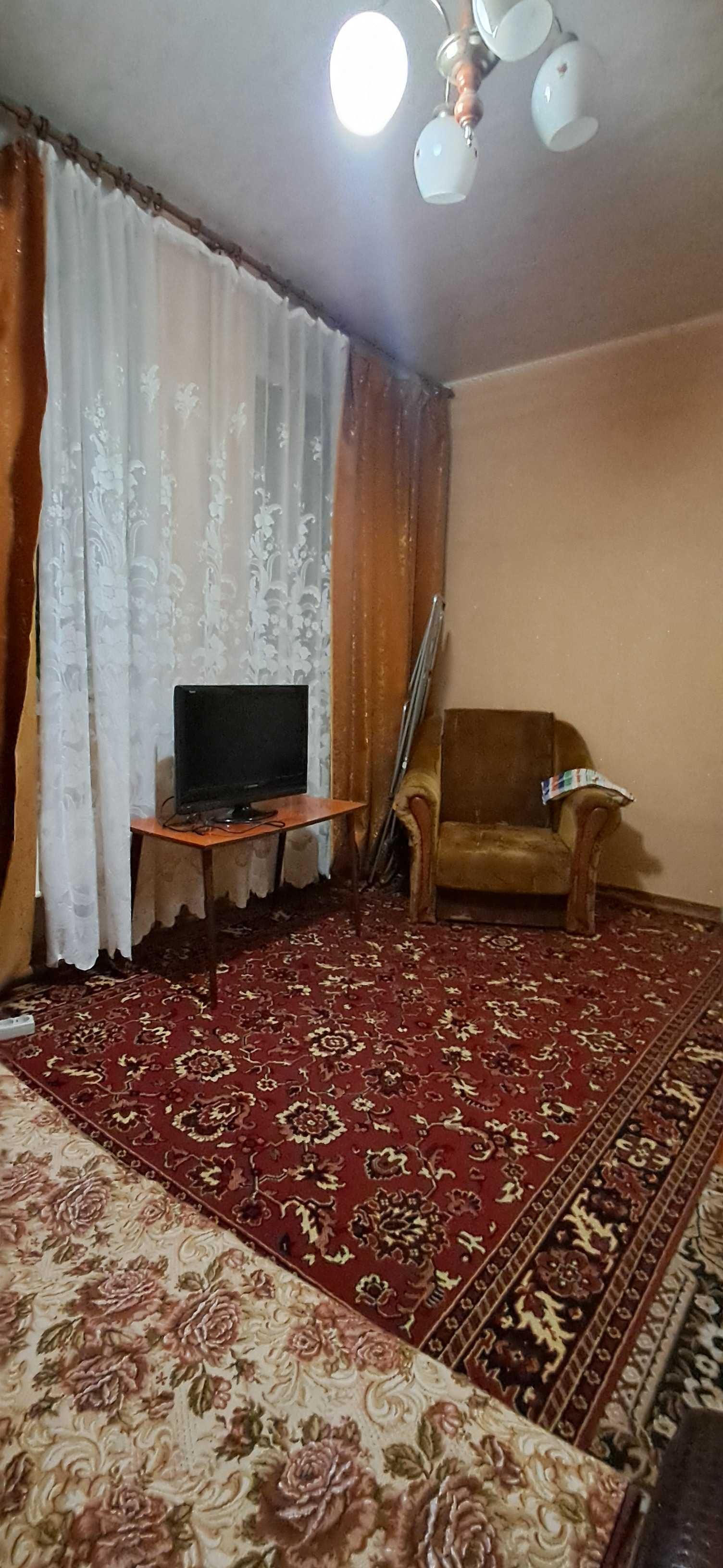 Здається квартира подобово ЦЕНТР м. Чугуєва.