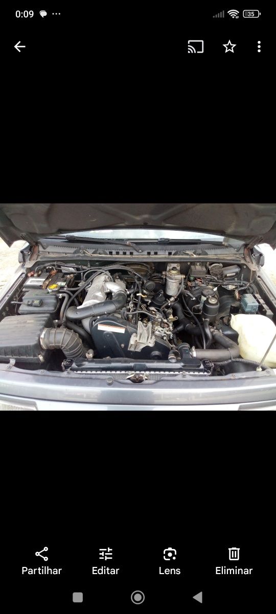 Jipe Suzuki com tração às quatro rodas, 1997
