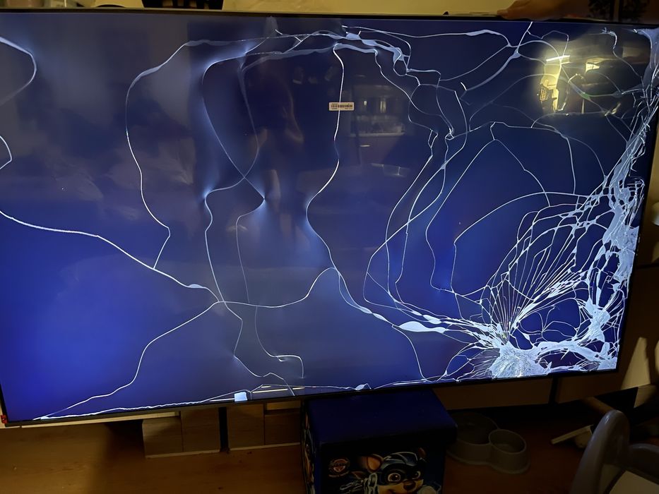 TV Samsung 65 cali