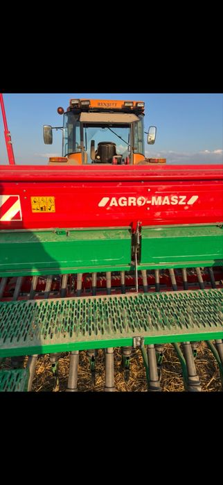 Sprzedam zestaw uprawowo siewny 2,5m