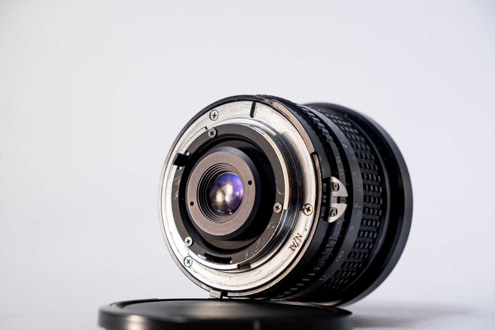 [SZEROKOKĄTNY KLASYK] obiektyw Tokina RMC 17mm 3.5 do NikonF BDB STAN