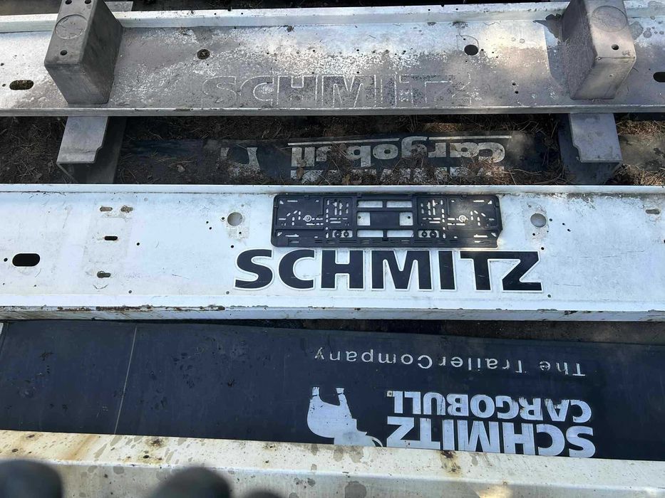 Zderzaki do naczepy schmitz,blacha lampy