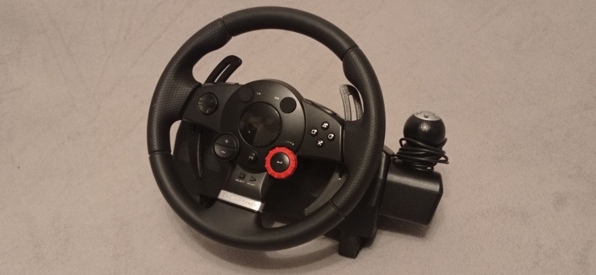 Kierownica Logitech Driving Force GT do PC