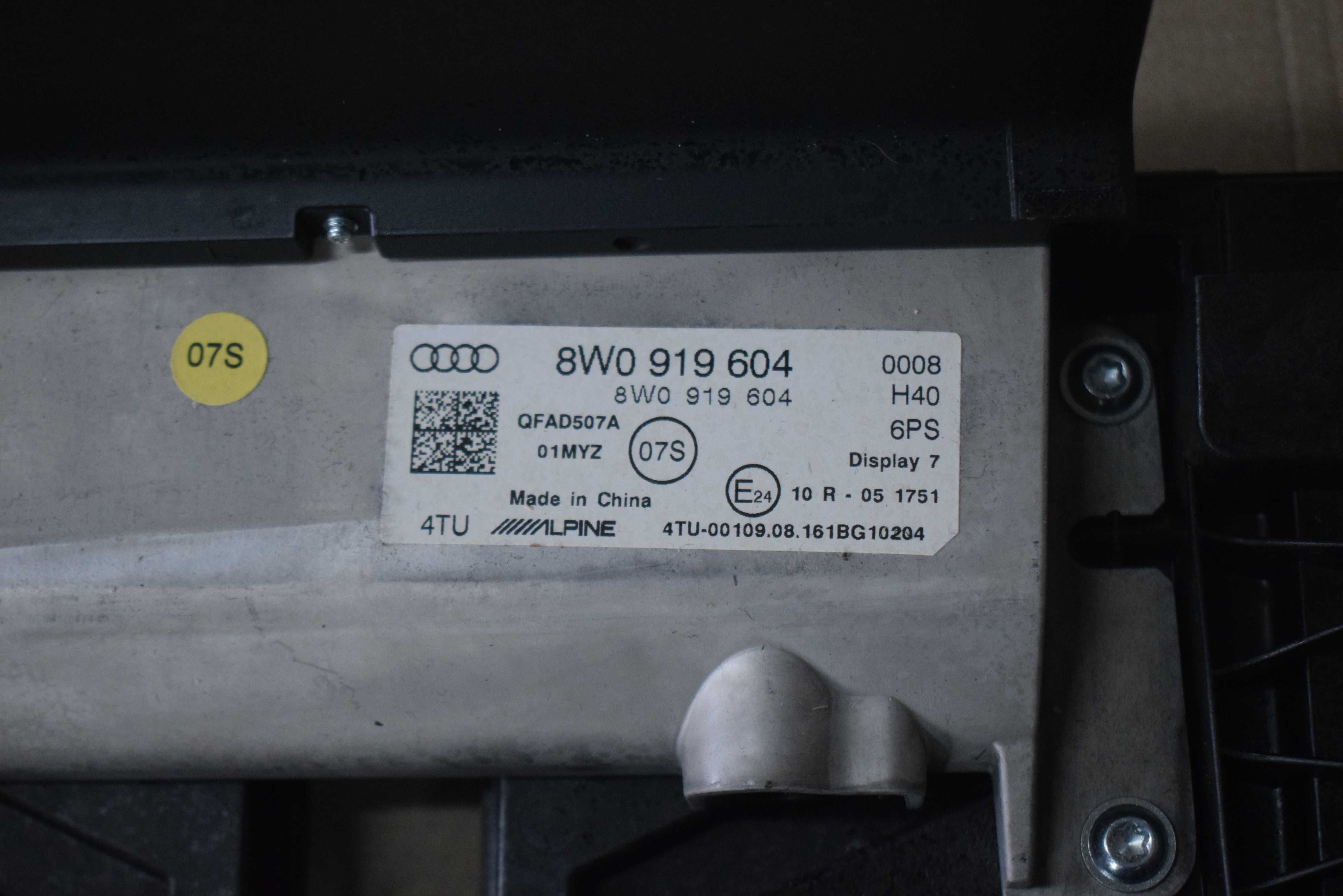 wyświetlacz ekran nawigacji MMI AUDI A4 B9 A5 8W 2.0 TDI. 8W0.919604