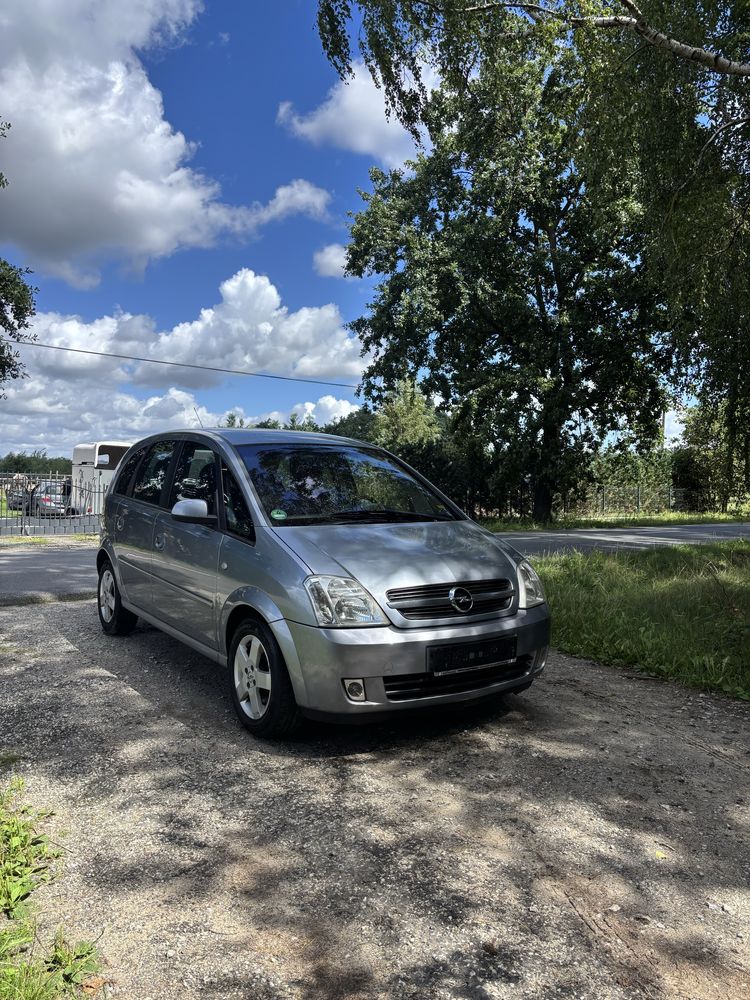 Opel Meriva • 1,6 Benzyna • Climatronic • 205 Tyś km