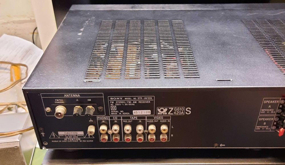 Sony STR-AV220 Stereo Receiver